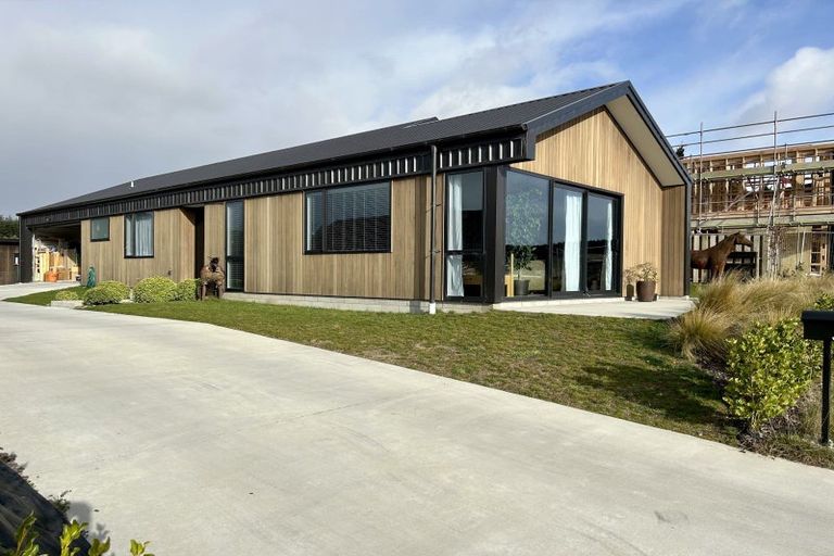 Photo of property in 18 Robrosa Street, Wanaka, 9305