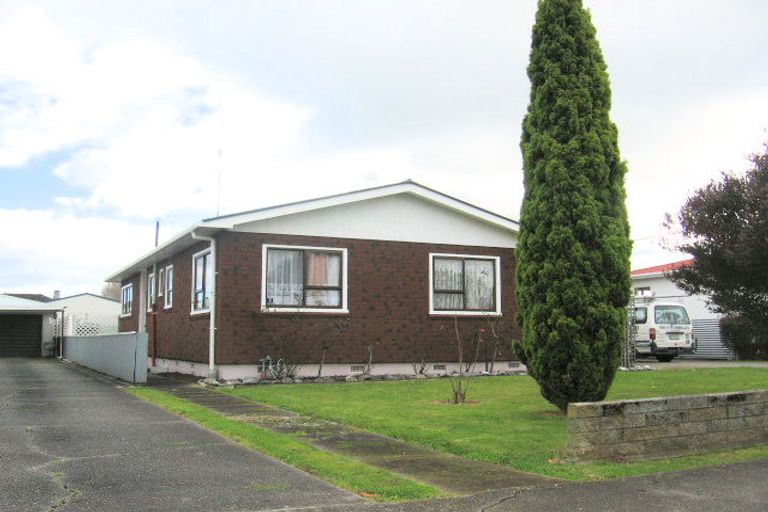 Photo of property in 8 Andrew Street, Feilding, 4702