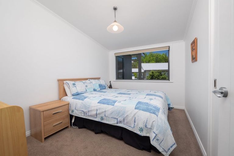 Photo of property in 13 Florance Avenue, Russell, 0202