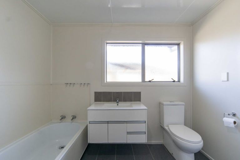 Photo of property in 36 Karen Crescent, Dinsdale, Hamilton, 3204