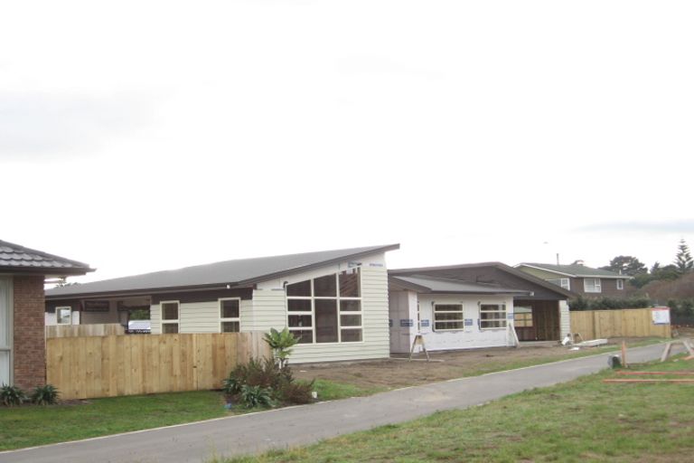 Photo of property in 15 Hulme Way, Raumati Beach, Paraparaumu, 5032