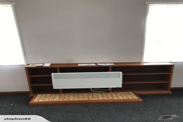 Photo of property in 44 Queens Road, Glen Avon, New Plymouth, 4312