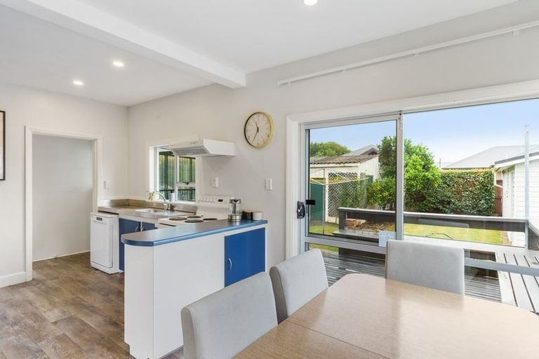 Photo of property in 5 Hillmorton Street, Hillmorton, Christchurch, 8024