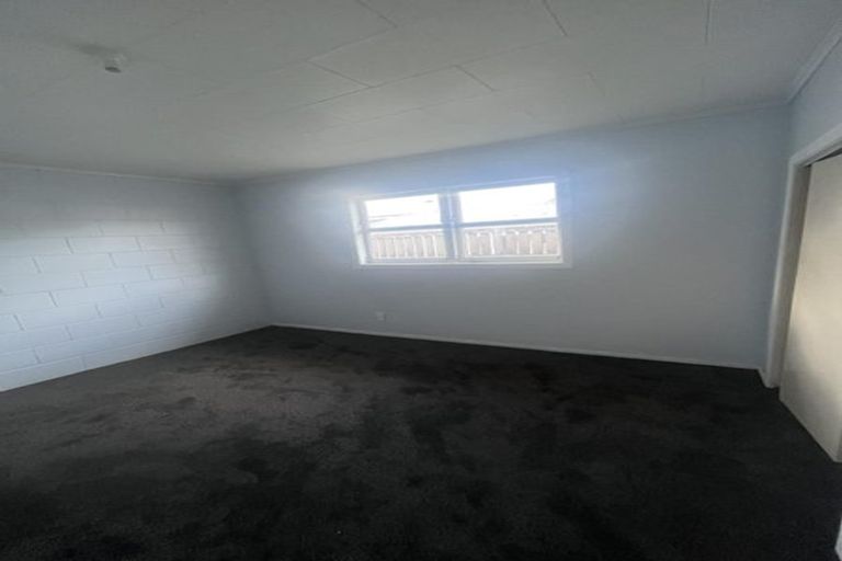 Photo of property in 55 Oregon Drive, Maoribank, Upper Hutt, 5018