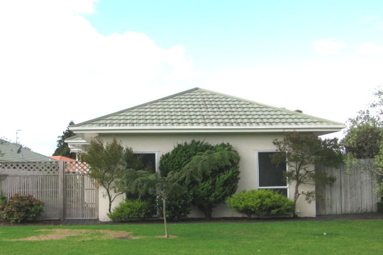 Photo of property in 5 Splendour Close, Henderson, Auckland, 0610
