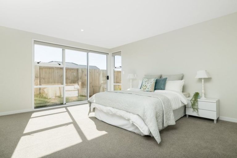 Photo of property in 48 Te Kio Crescent, Papamoa Beach, Papamoa, 3118