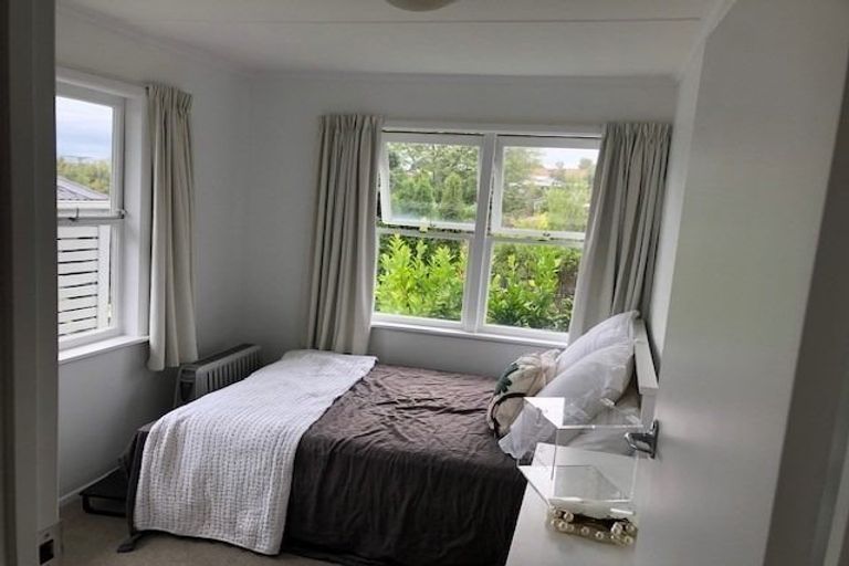 Photo of property in 1/27 Richards Avenue, Forrest Hill, Auckland, 0620