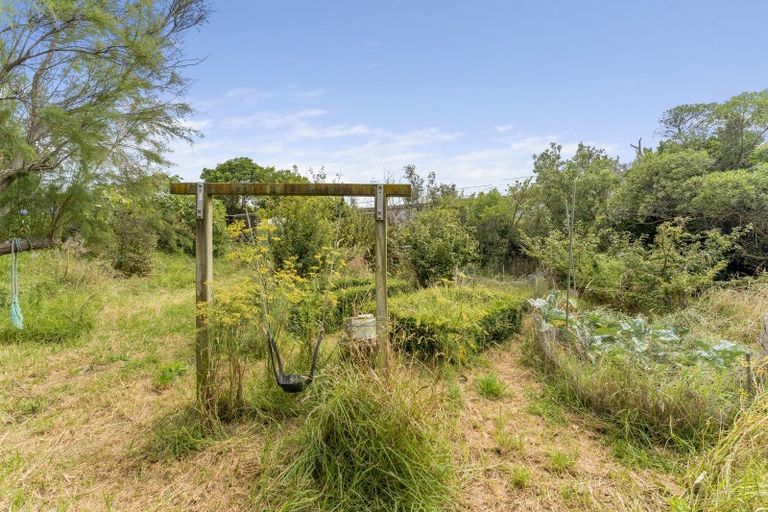 Photo of property in 50 Dixie Street, Te Horo Beach, Otaki, 5581