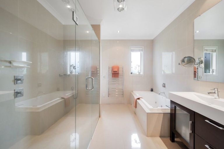 Photo of property in 509 Whitford Road, Whitford, Howick, 2571