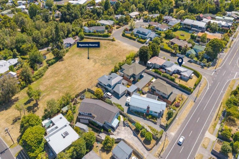 Photo of property in 60 Taharepa Road, Hilltop, Taupo, 3330