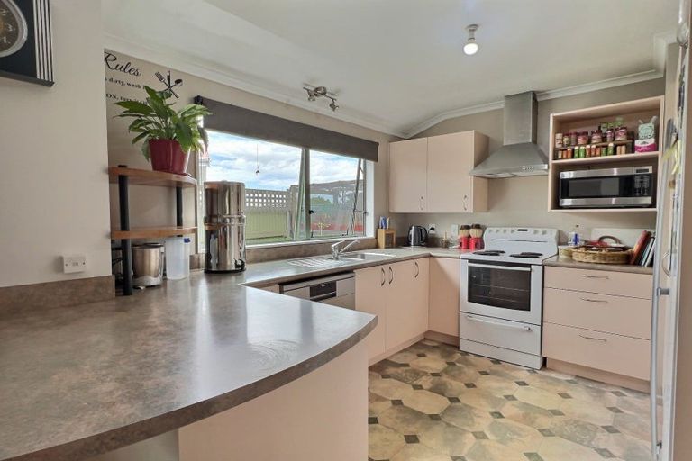 Photo of property in 1306a Jellicoe Street, Mayfair, Hastings, 4122