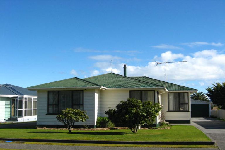 Photo of property in 40 Tasman Street, Greymouth, 7805