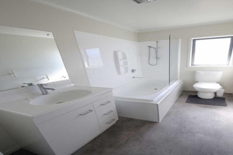 Photo of property in 71 Barnes Street, Pegasus, 7612