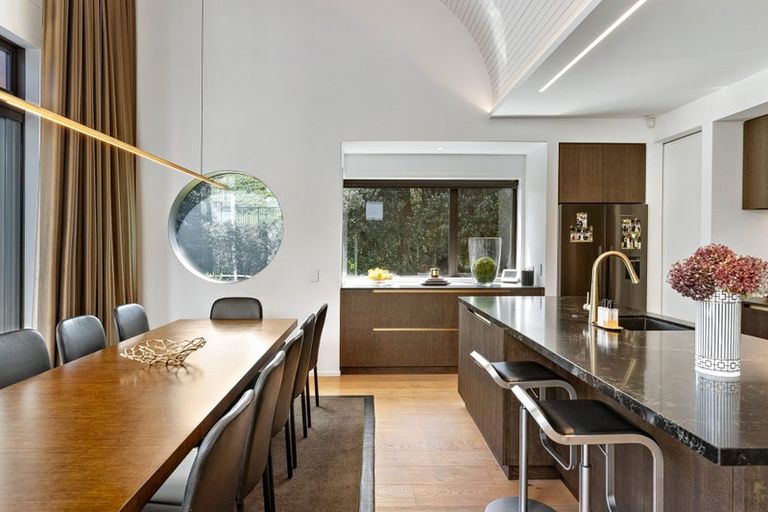 Photo of property in 8 Mount Hobson Lane, Remuera, Auckland, 1050