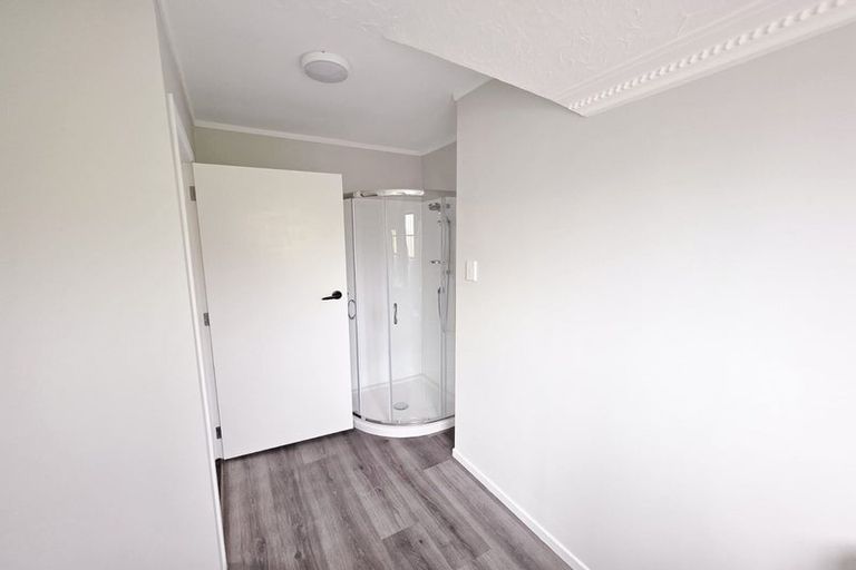 Photo of property in 3 Rawene Street, Waikanae, 5036