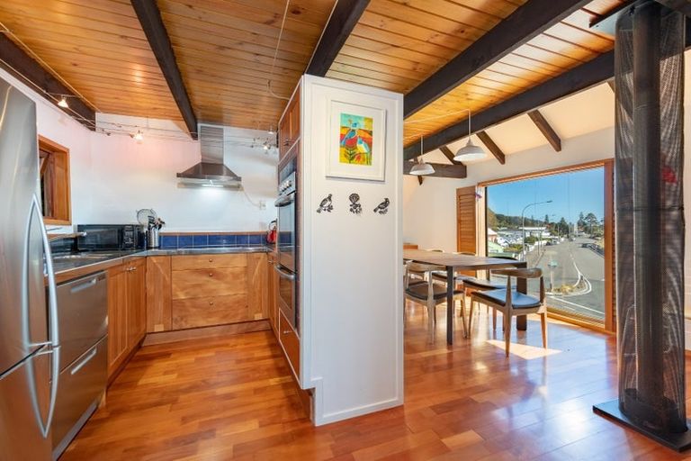 Photo of property in 759 Marine Drive, Eastbourne, Lower Hutt, 5013