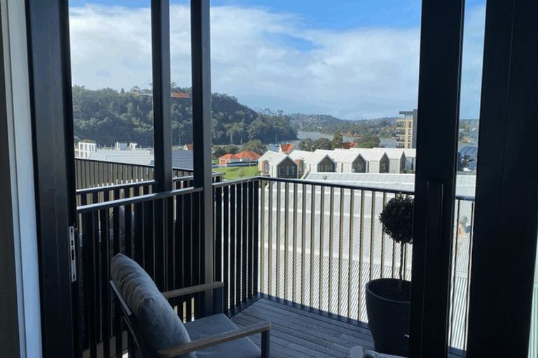 Photo of property in 505/2 Launch Road, Hobsonville, Auckland, 0616