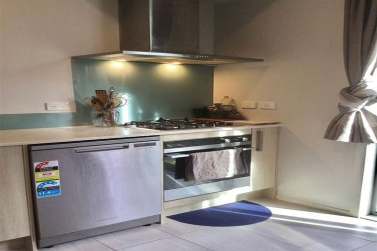 Photo of property in 36 Ceramic Lane, New Lynn, Auckland, 0600