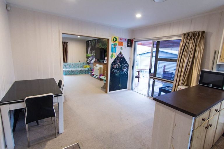 Photo of property in 57 Oriana Crescent, Hornby, Christchurch, 8042