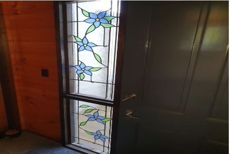 Photo of property in 16 Elder Grove, Whalers Gate, New Plymouth, 4310