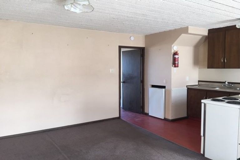 Photo of property in 1/555 Hillside Road, Caversham, Dunedin, 9012