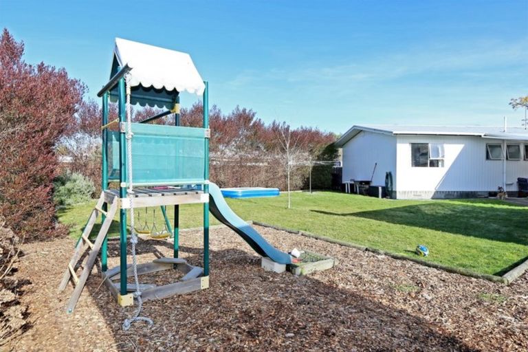 Photo of property in 3 Margate Place, Flaxmere, Hastings, 4120