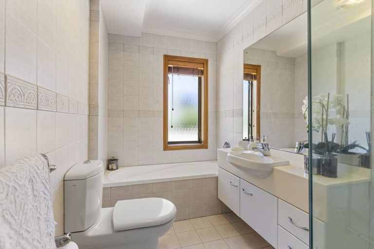 Photo of property in 5 Melanesia Road, Kohimarama, Auckland, 1071