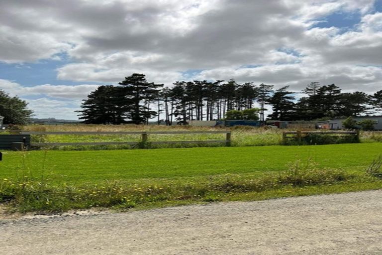 Photo of property in 19 Bell Street, Aratapu, Dargaville, 0371