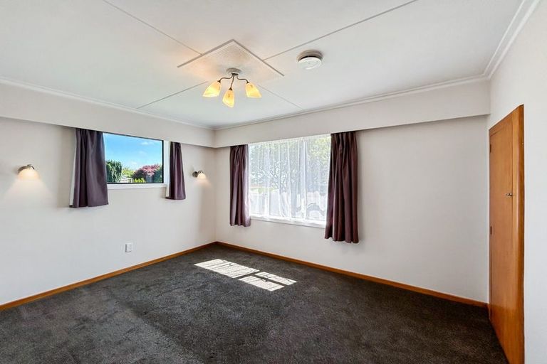 Photo of property in 12 Wye Street, Newfield, Invercargill, 9812