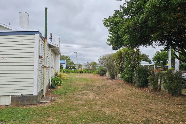 Photo of property in 14 Johnstone Street, Masterton, 5810