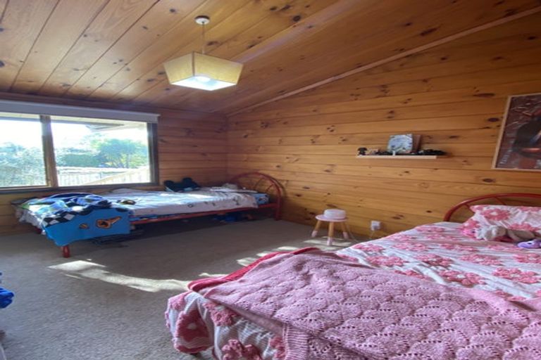 Photo of property in 12 Pennycook Place, Sunnyhills, Auckland, 2010