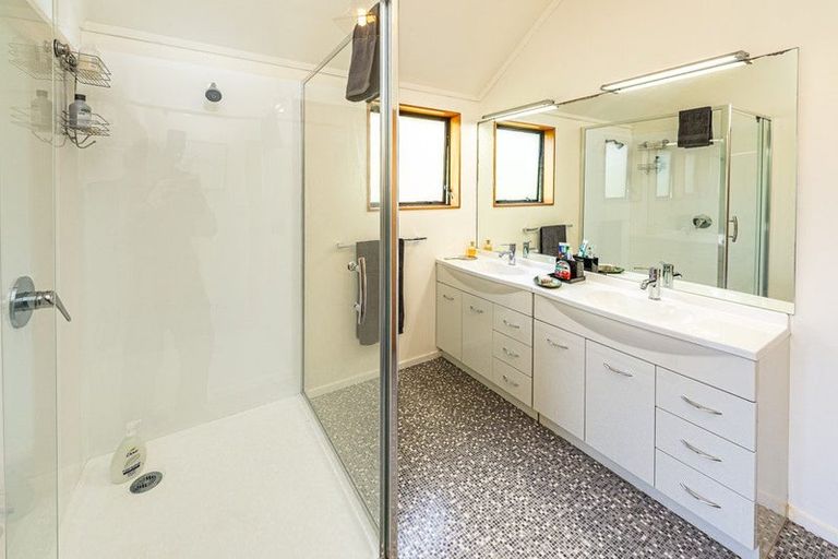 Photo of property in 62 Shakespeare Road, Bastia Hill, Whanganui, 4500