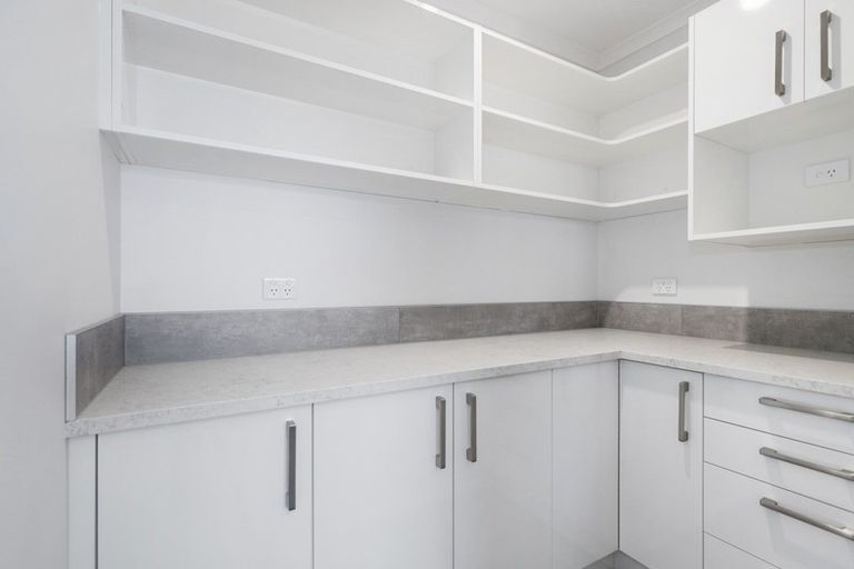 Photo of property in 60 Helenvale Crescent, Pokeno, 2402