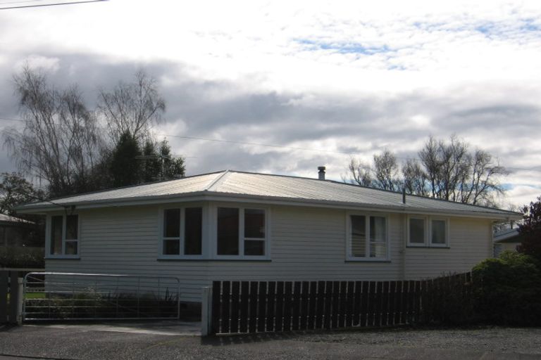 Photo of property in 47 Wavell Crescent, Lansdowne, Masterton, 5810