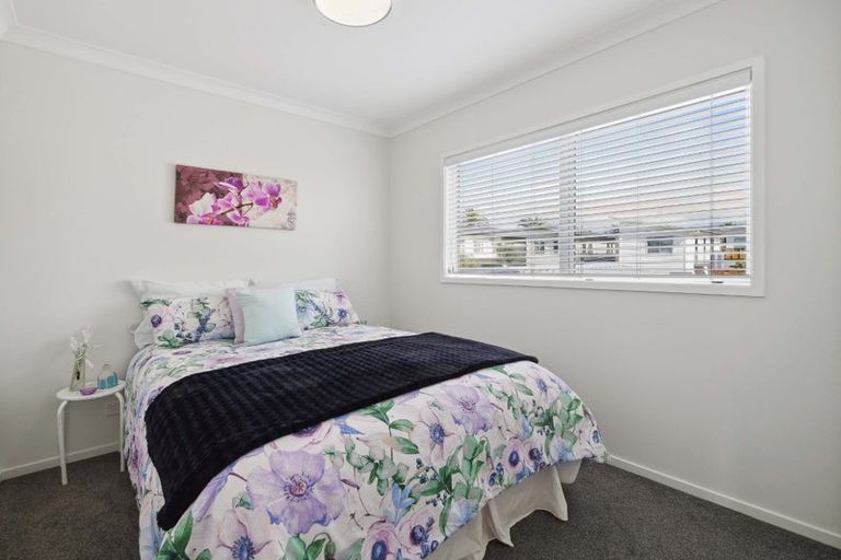 Photo of property in 8 Toheroa Street, Hobsonville, Auckland, 0616