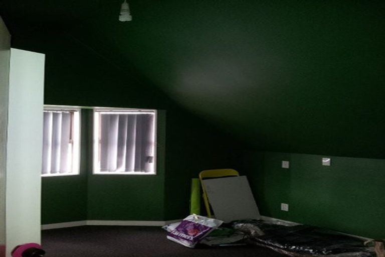 Photo of property in 6-8 Rolleston Street, Mount Cook, Wellington, 6021