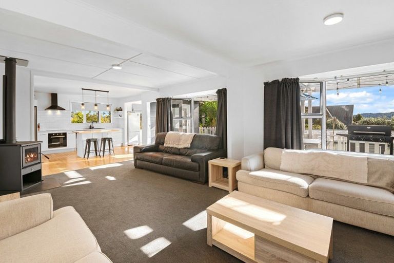 Photo of property in 6 Aoturoa Avenue, Rotoiti Forest, Rotorua, 3074