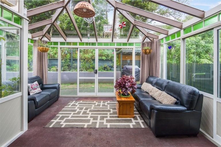 Photo of property in 19 Macaulay Street, Johnsonville, Wellington, 6037