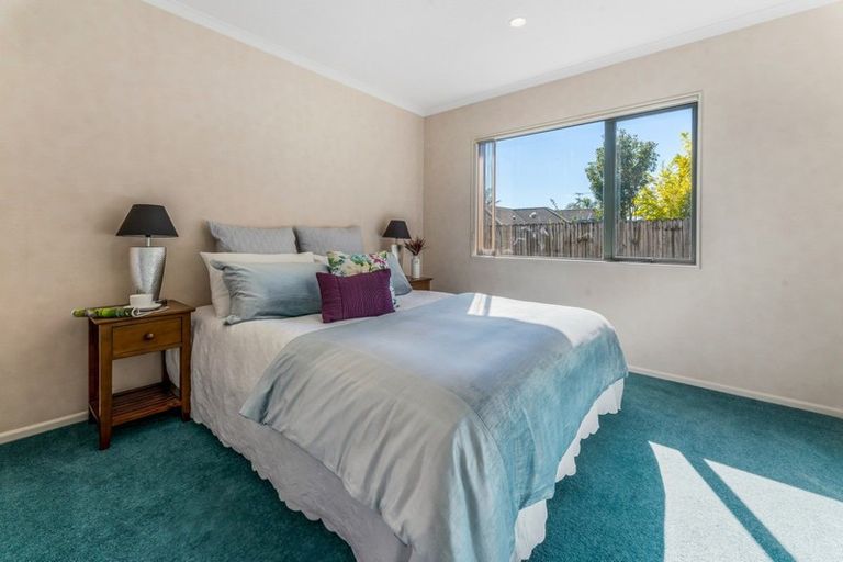 Photo of property in 19 Shankill Place, East Tamaki, Auckland, 2013