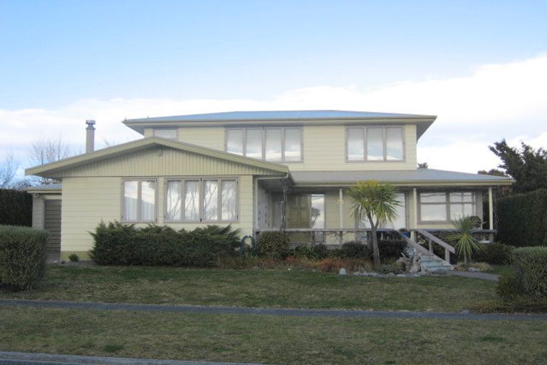 Photo of property in 22 Pokaka Crescent, Wharewaka, Taupo, 3330