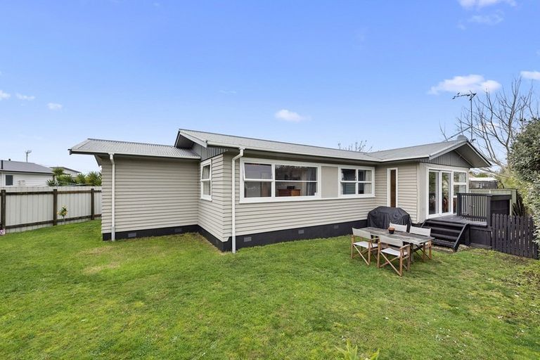 Photo of property in 4a Larnach Street, St Andrews, Hamilton, 3200