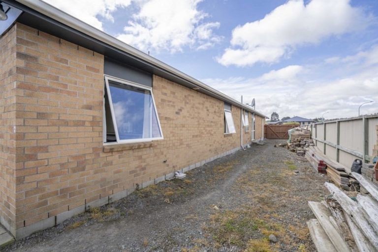 Photo of property in 11 Orbell Crescent, Te Anau, 9679