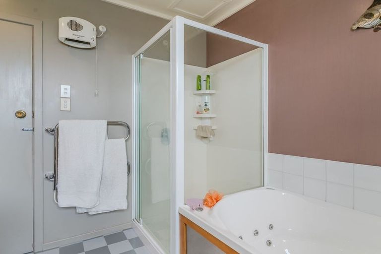 Photo of property in 40 Hocken Street, Kenmure, Dunedin, 9011