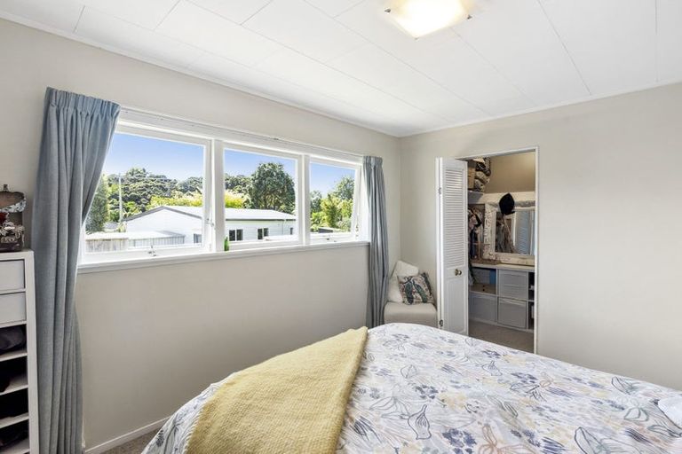 Photo of property in 63 Ruapehu Street, Paraparaumu, 5032