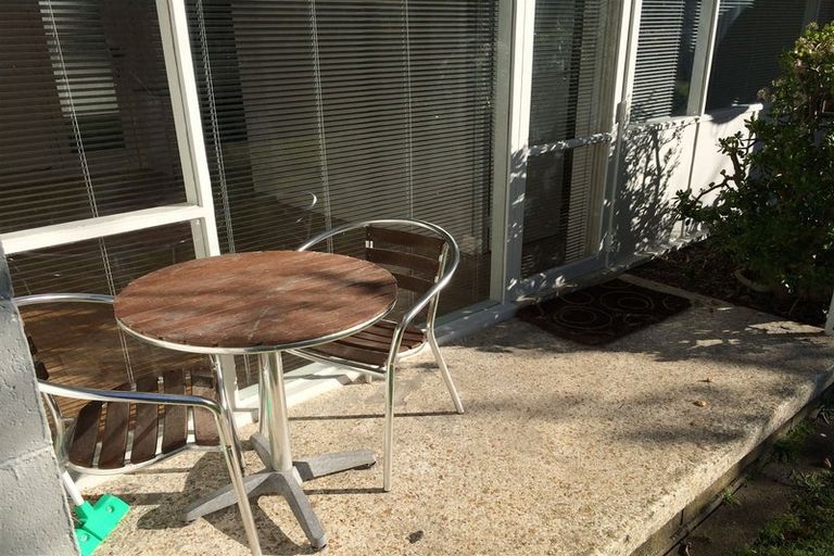 Photo of property in Balmoral Court, 1/130a Balmoral Road, Mount Eden, Auckland, 1024