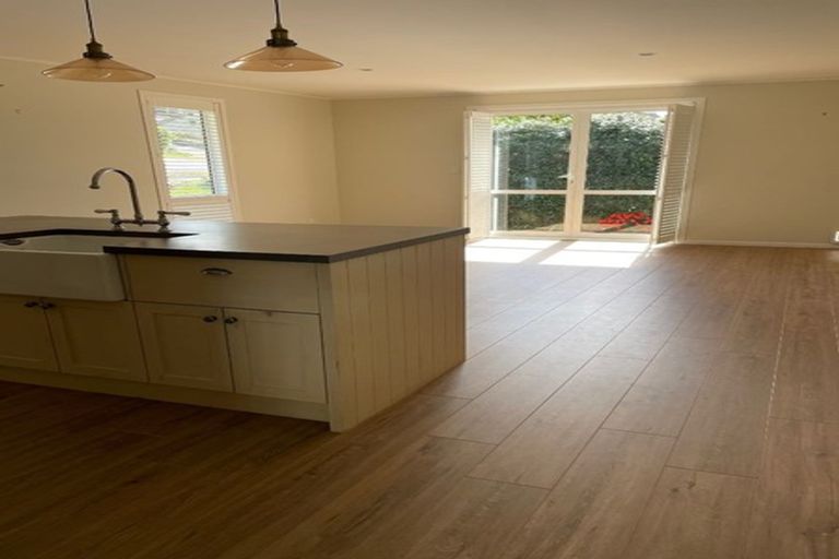 Photo of property in 5 Hamlet Place, Pukekohe, 2120