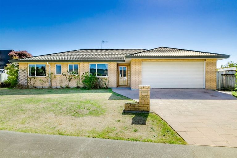 Photo of property in 23 College Drive, Paraparaumu, 5032