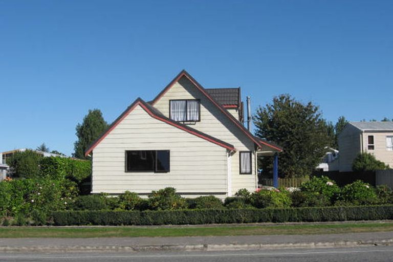 Photo of property in 216 Talbot Street, Geraldine, 7930