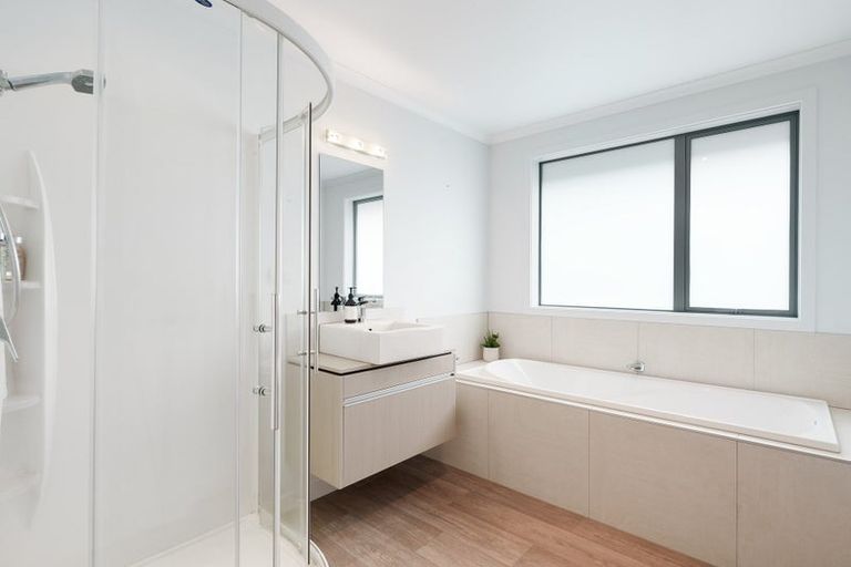 Photo of property in 72 Golden Sands Drive, Papamoa Beach, Papamoa, 3118