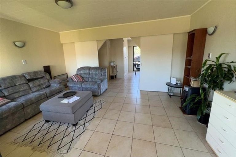 Photo of property in 127 Beach Road, Pahurehure, Papakura, 2113